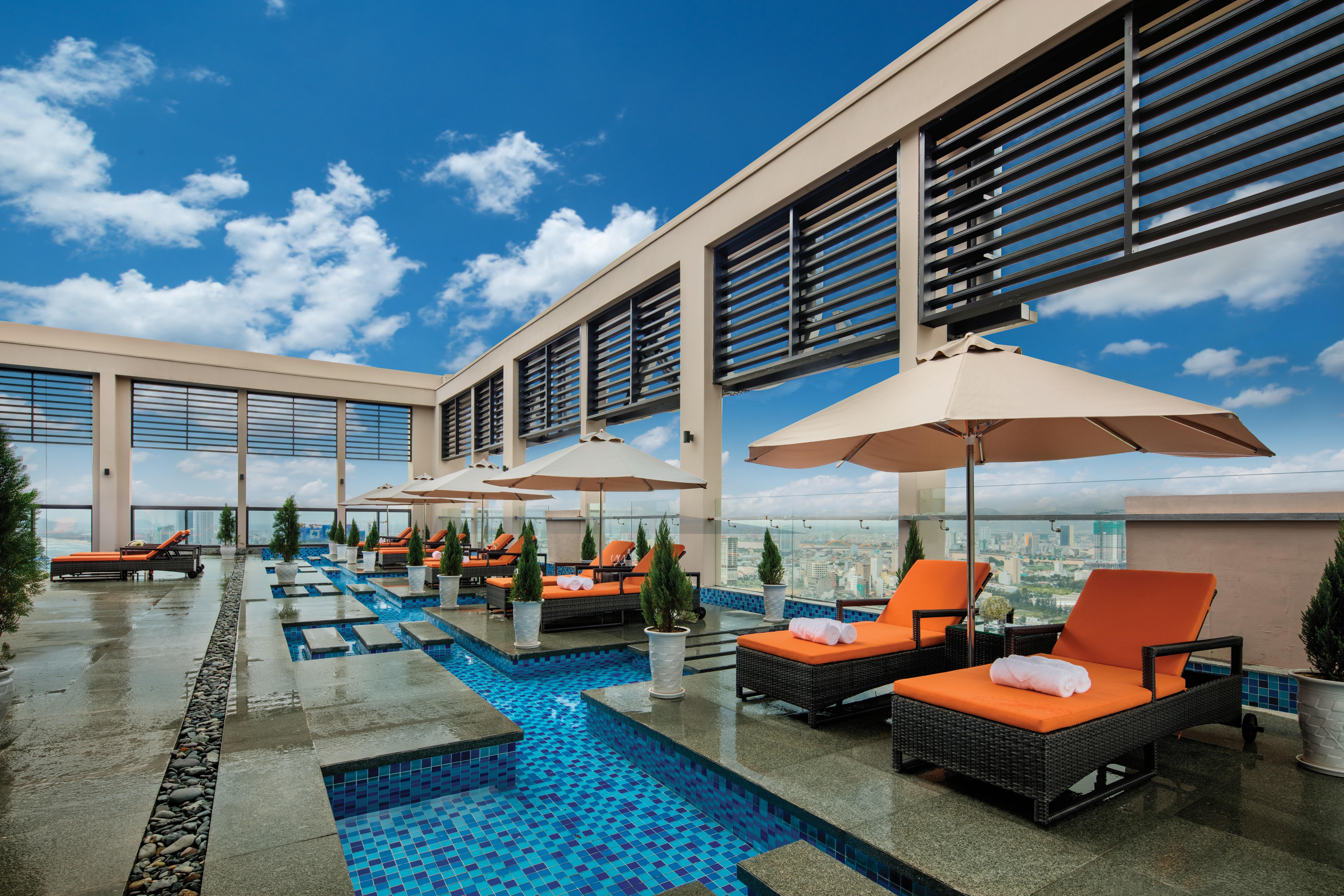 Altara Suites Da Nang by AHG Bagian luar foto