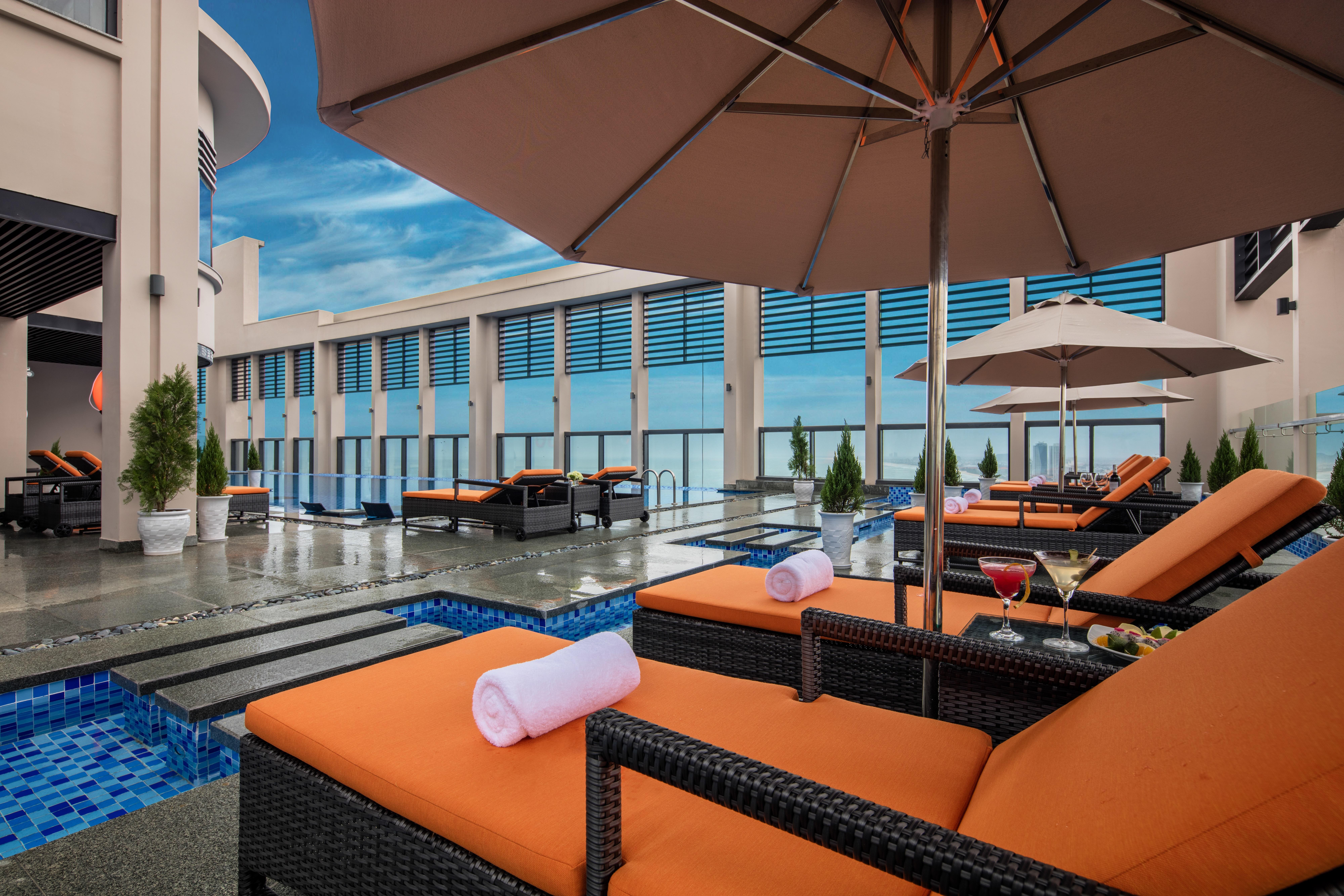 Altara Suites Da Nang by AHG Bagian luar foto