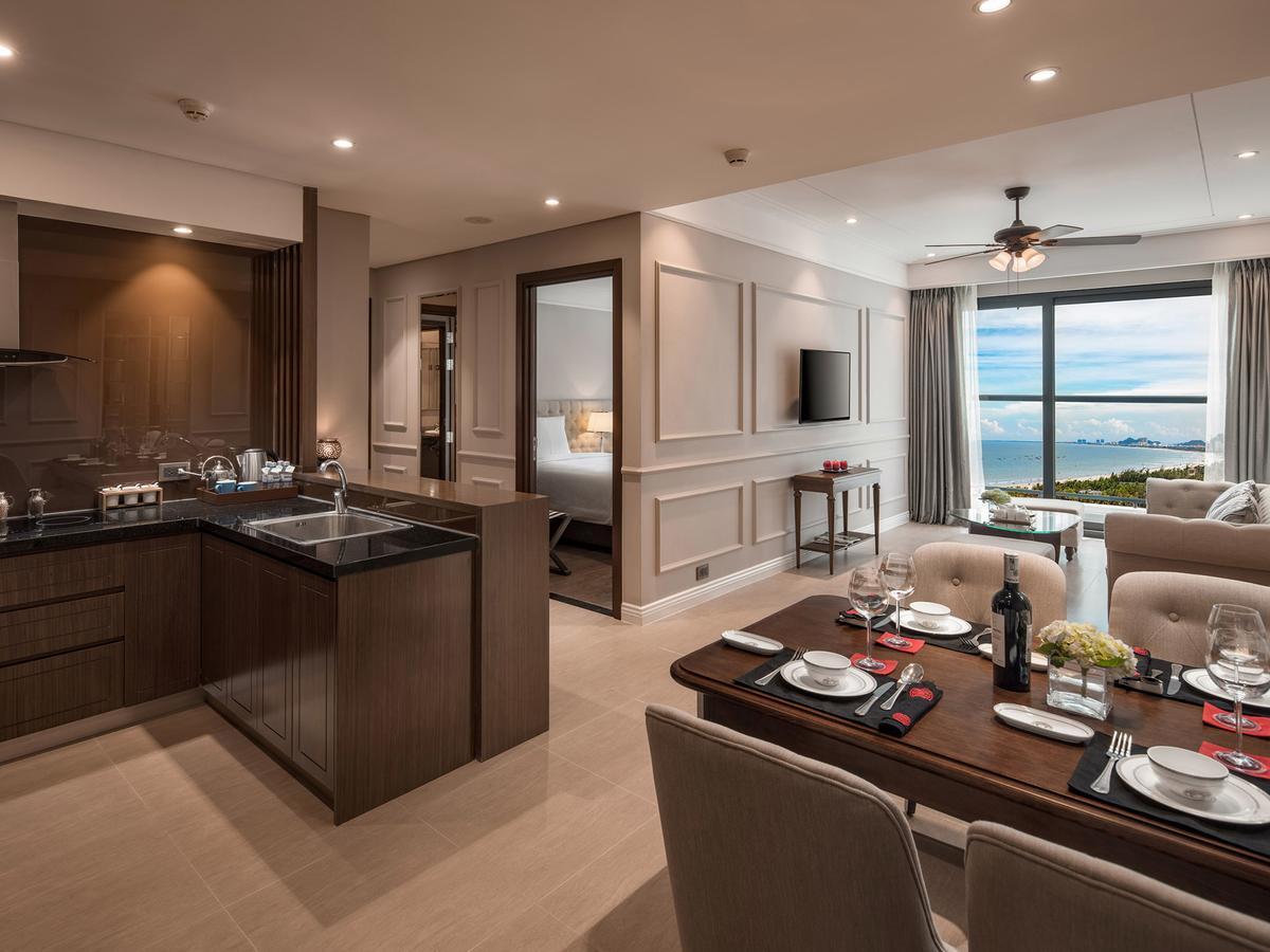 Altara Suites Da Nang by AHG Bagian luar foto