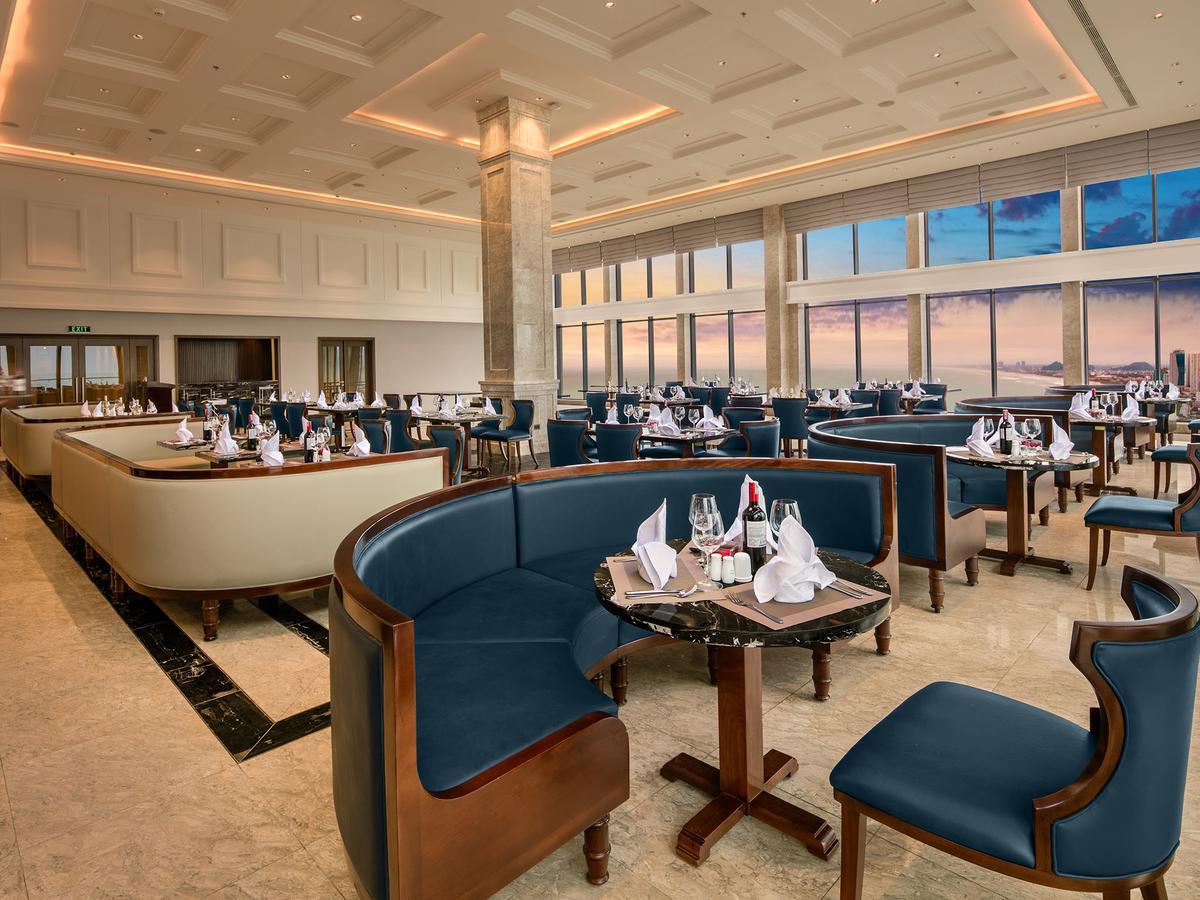 Altara Suites Da Nang by AHG Bagian luar foto